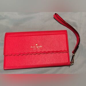 Kate Spade Red Scallop Folio Wristlet IPhone Case EUC!